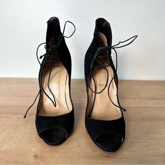 ❤️SOLD❤️Christian Louboutin Heels - Picture 6 of 12